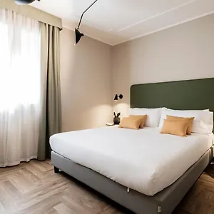 ** Hotel Lory Italia